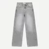 Jeans med rak passform vid ben Jeans med rak passform vid ben