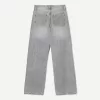 Jeans med rak passform vid ben Jeans med rak passform vid ben