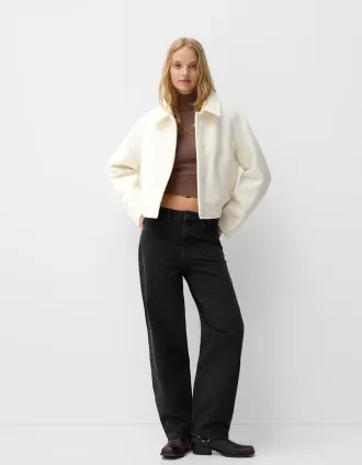 Jeans med rak passform vid ben