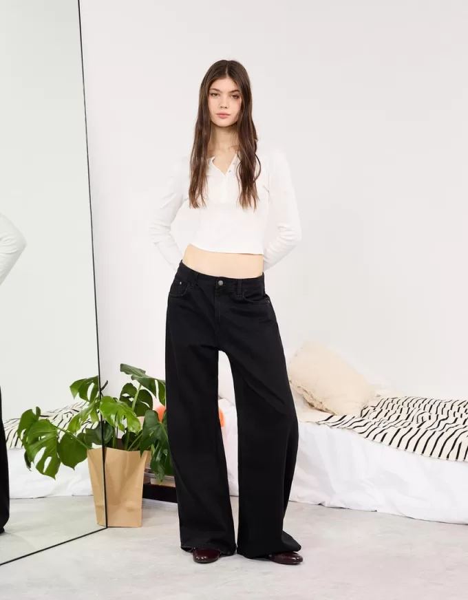Jeans med vida ben Jeans med vida ben