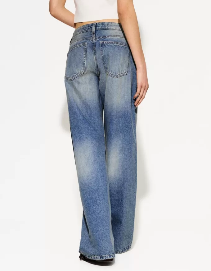 Jeans med vida ben Jeans med vida ben
