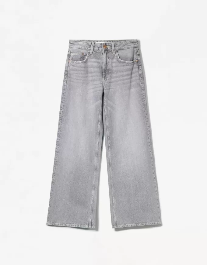 Jeans med vida ben Jeans med vida ben