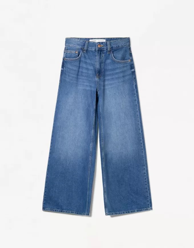 Jeans med vida ben Jeans med vida ben
