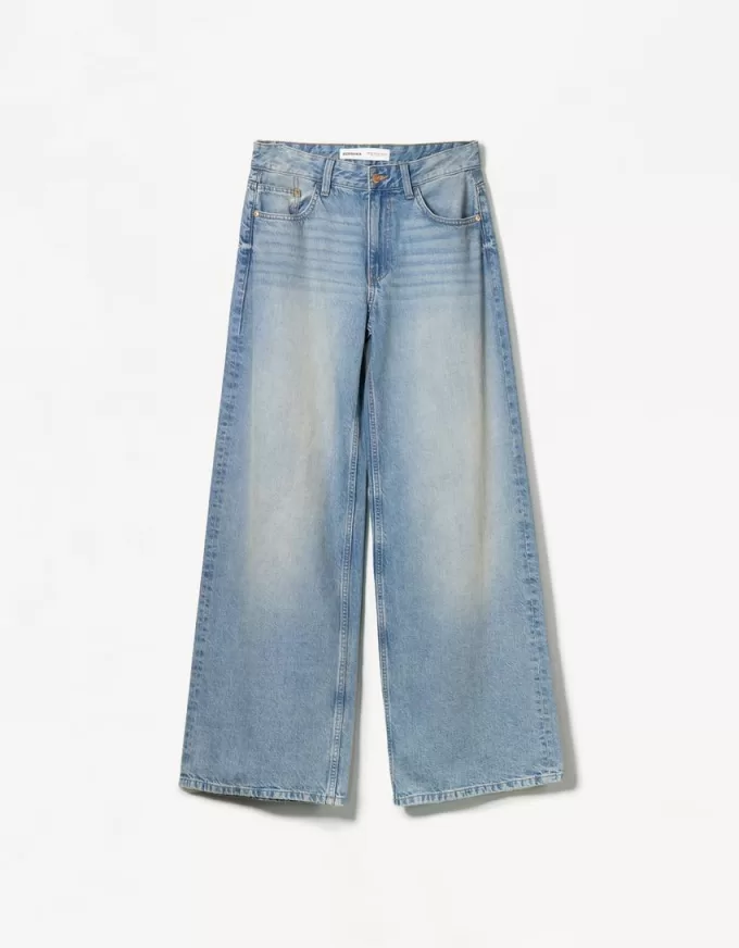 Jeans med vida ben Jeans med vida ben