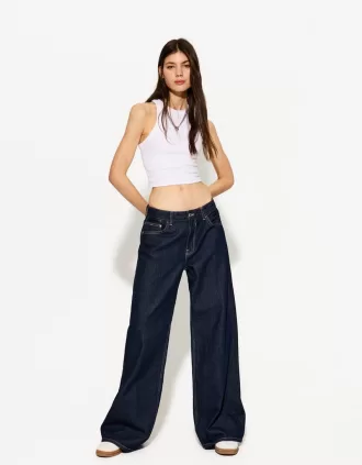 Jeans med vida ben