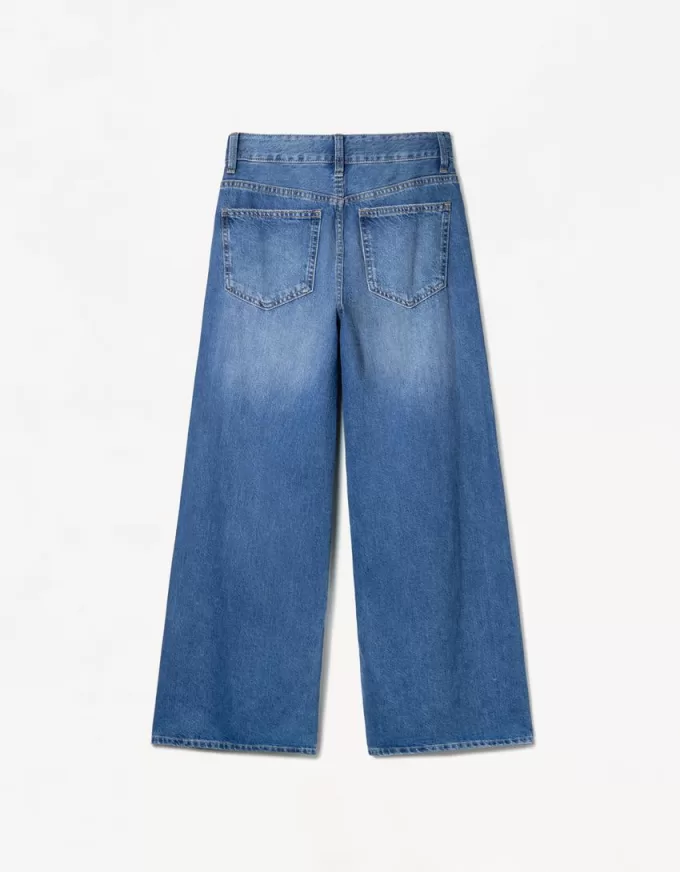 Jeans med vida ben Jeans med vida ben