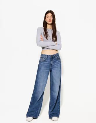 Jeans med vida ben