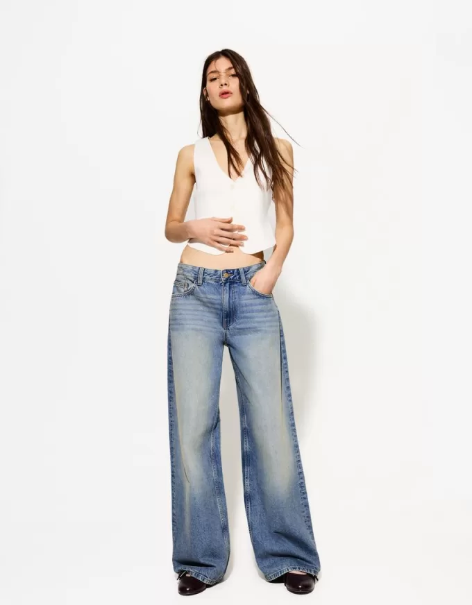 Jeans med vida ben Jeans med vida ben