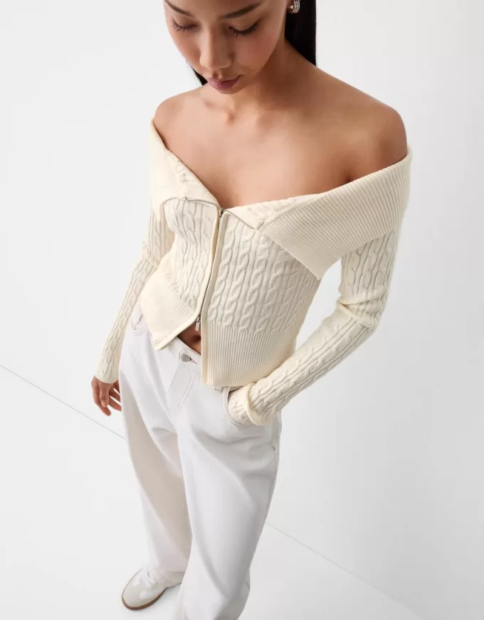 Kabelstickad Bardot cardigan med dragkedja