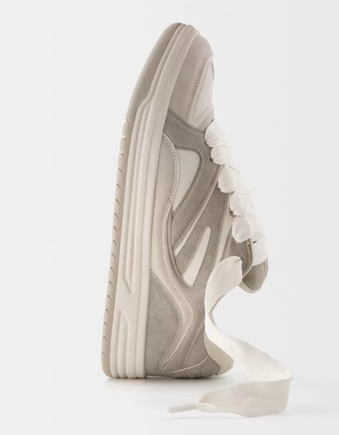 Kombinerade skatersneakers Kombinerade skatersneakers