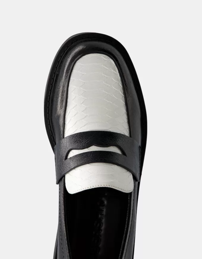 Kontrasterande loafers Kontrasterande loafers