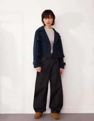 Kort mjuk trenchcoat