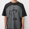 Kortärmad T-shirt för man med motorsåg Kortärmad T-shirt för man med motorsåg