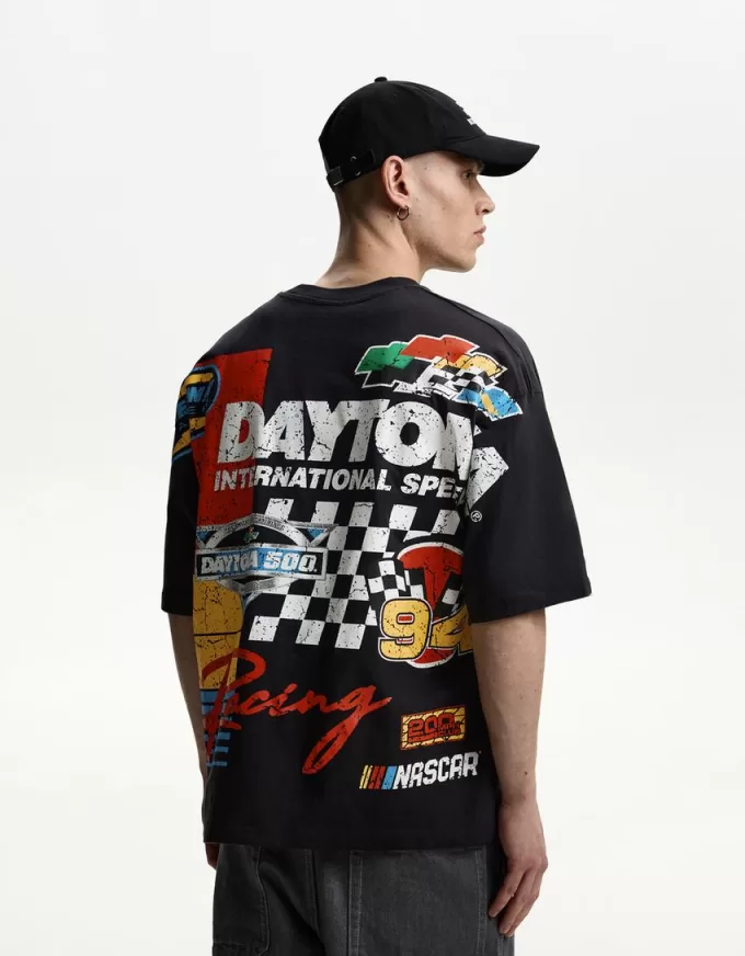 Kortärmad T-shirt med Nascar-tryck