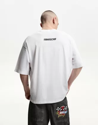 Kortärmad T-shirt med Nascar-tryck