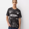 Kortärmad T-shirt med meshtryck Kortärmad T-shirt med meshtryck