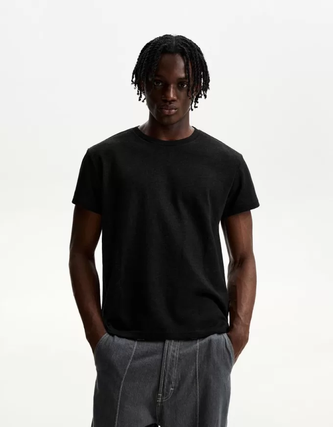 Kortärmad T-shirt med slubeffekt Kortärmad T-shirt med slubeffekt