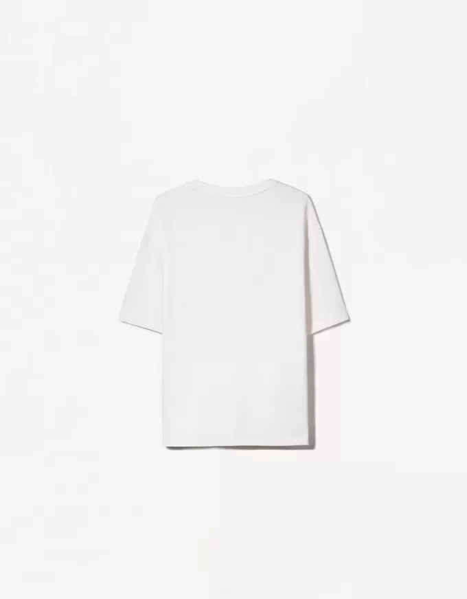 Kortärmad T-shirt med sportig tryck i material Kortärmad T-shirt med sportig tryck i material