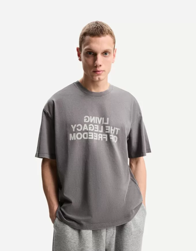 Kortärmad T-shirt med tryck Kortärmad T-shirt med tryck