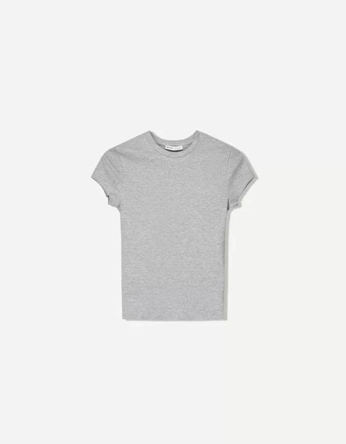 Kortärmad T-shirt med urringning Kortärmad T-shirt med urringning