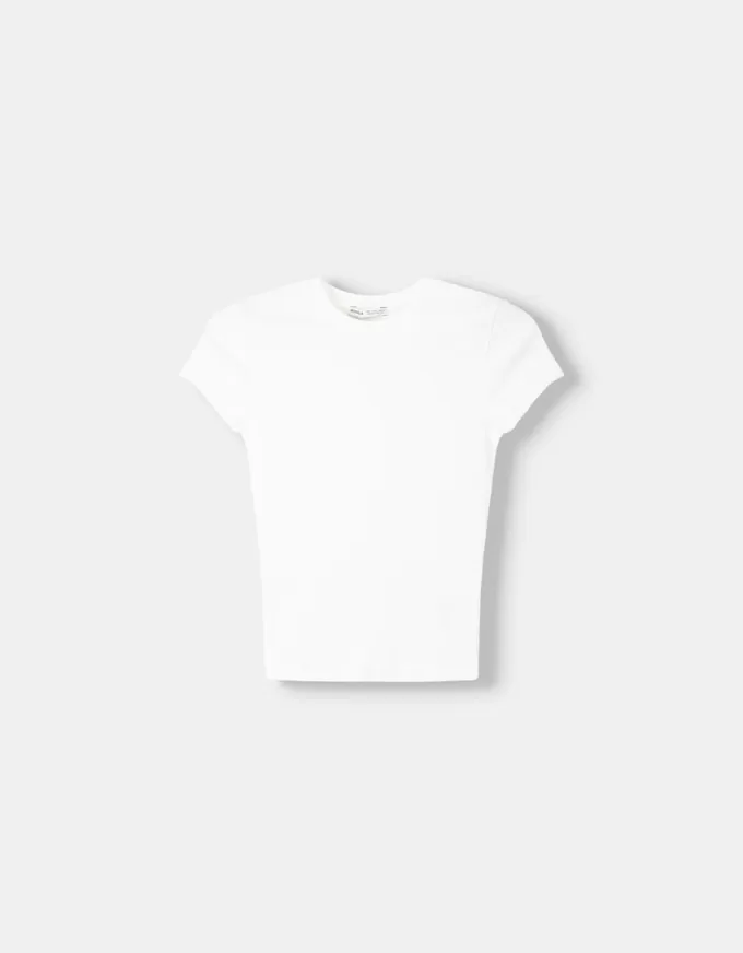 Kortärmad T-shirt med urringning