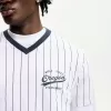 Kortärmad randig T-shirt med sportigt tryck Kortärmad randig T-shirt med sportigt tryck