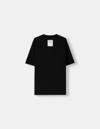 Kortärmad t-shirt i tjock tyg med sömmar