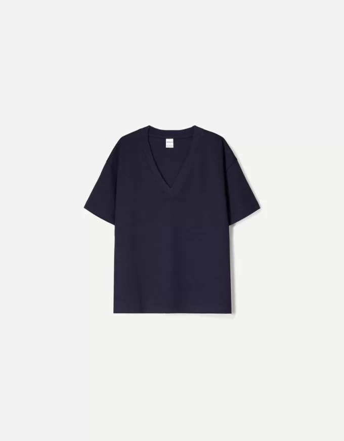 Kraftig V-ringad kortärmad T-shirt i bomull Kraftig V-ringad kortärmad T-shirt i bomull