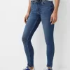 Låg midja jeans med smal passform Låg midja jeans med smal passform