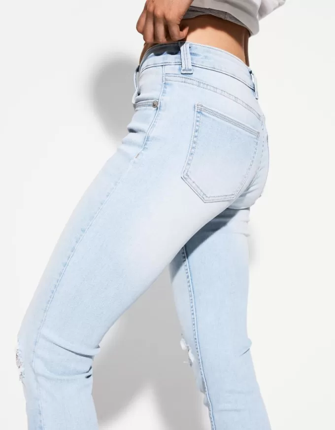 Låg midja jeans med smal passform Låg midja jeans med smal passform