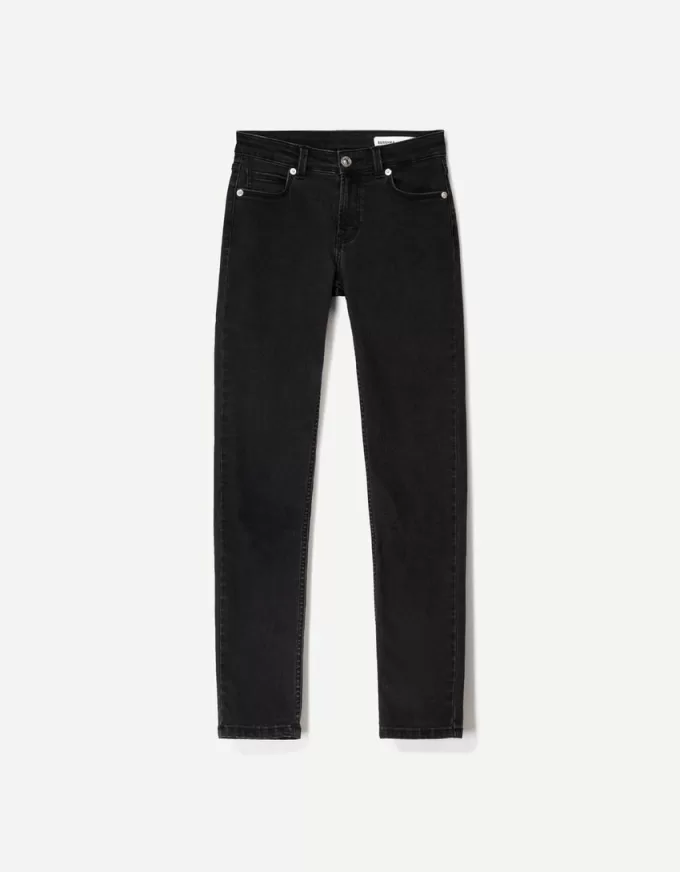 Låg midja jeans med smal passform Låg midja jeans med smal passform