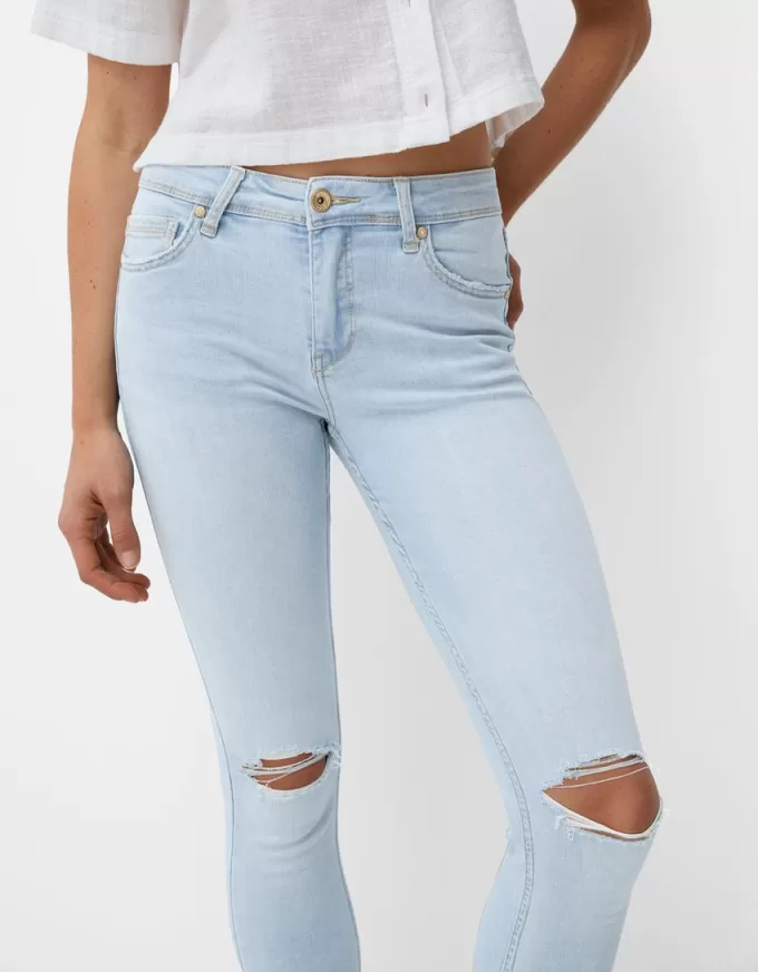 Låg midja jeans med smal passform Låg midja jeans med smal passform