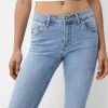 Låg midja jeans med smal passform Låg midja jeans med smal passform