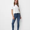 Låg midja jeans med smal passform Låg midja jeans med smal passform