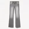 Lågmodiga bootcut-jeans Lågmodiga bootcut-jeans