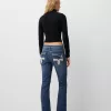 Lågt känga jeans med broderi