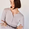 Långärmad Henley T-shirt Långärmad Henley T-shirt