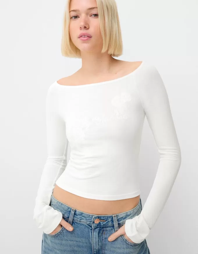 Långärmad T-shirt med broderad båthals
