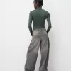 Långärmad body med hög hals Långärmad body med hög hals
