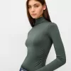 Långärmad body med hög hals Långärmad body med hög hals