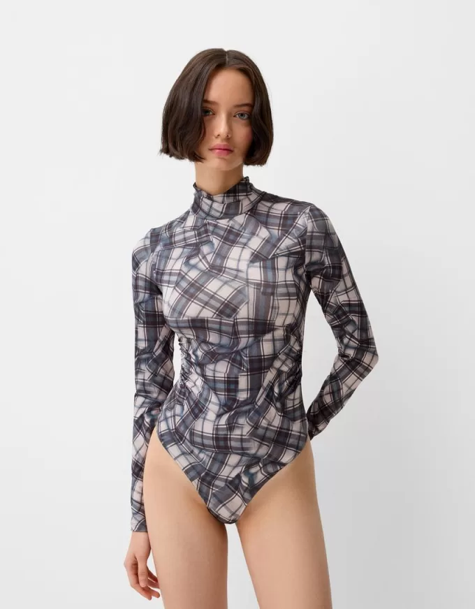 Långärmad body med hög hals Långärmad body med hög hals