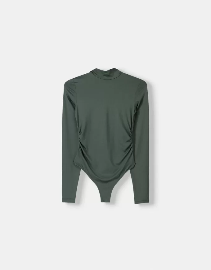 Långärmad body med hög hals Långärmad body med hög hals