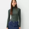 Långärmad body med hög hals Långärmad body med hög hals
