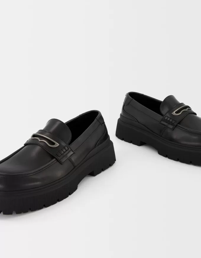 Loafers med metalldetalj Loafers med metalldetalj