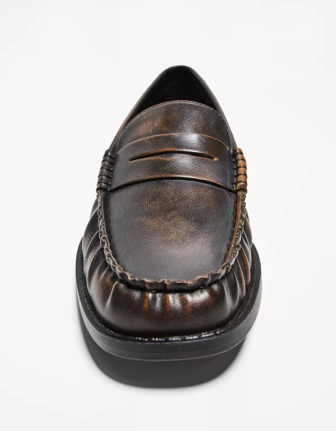 Loafers med rynkade detaljer Loafers med rynkade detaljer
