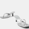 Metalliska sandaler med kattungar