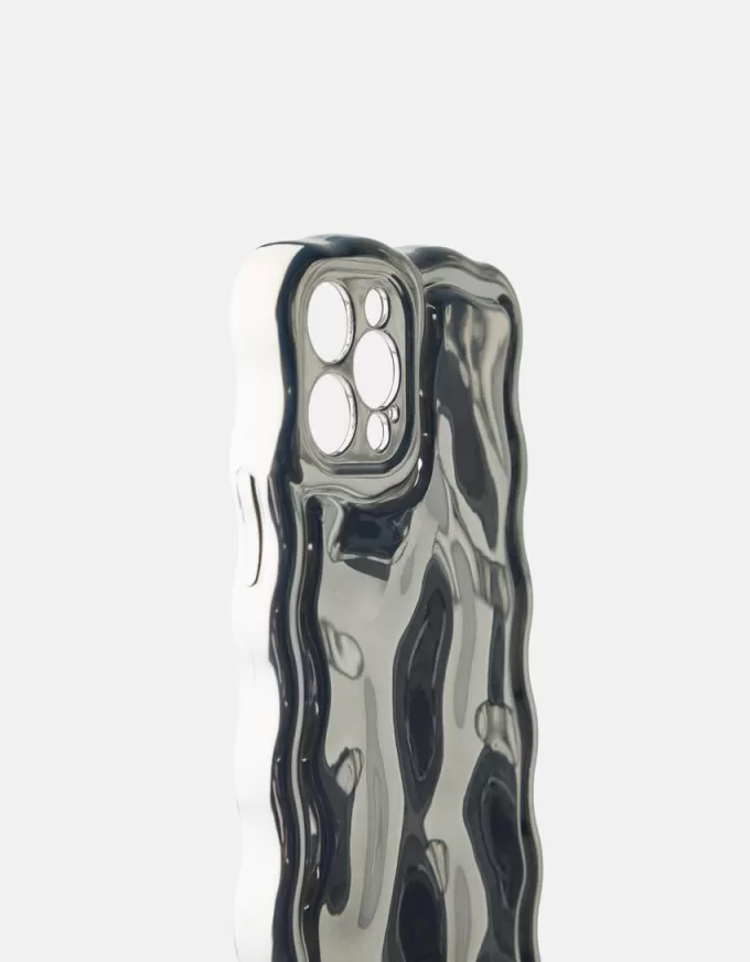 Metalliskt mobilfodral med armband