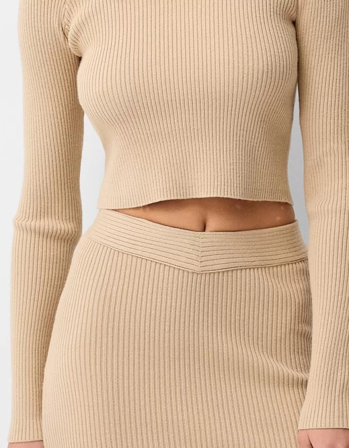 Midikjol med slits