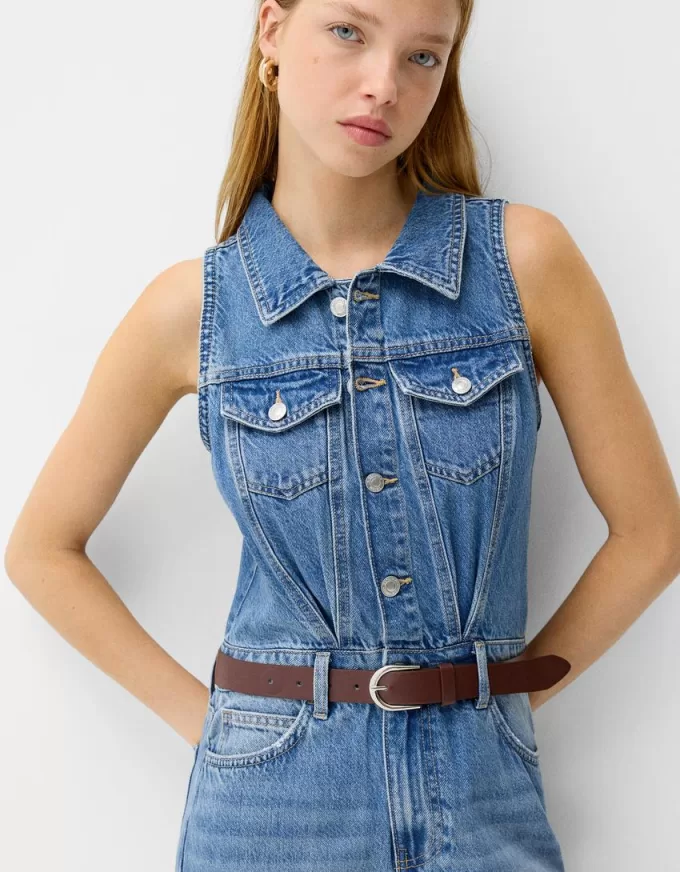 Midiklänning i jeans med skärp Midiklänning i jeans med skärp