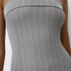 Midiklänning med bandeau-ringning Midiklänning med bandeau-ringning